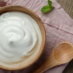 دہی کا استعمال سر کی جلد اور بالوں کے لیے اچھا کیوں ہے؟